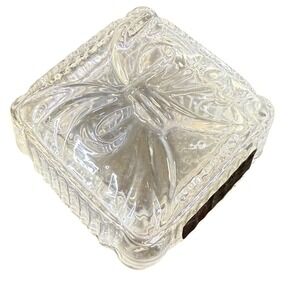 Fairfield Jewelry Treasure Box 24% Lead Crystal Trinket Box Vintage‎